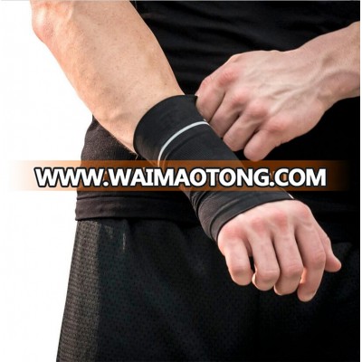 Fashion seamless compression wrist support sleeve